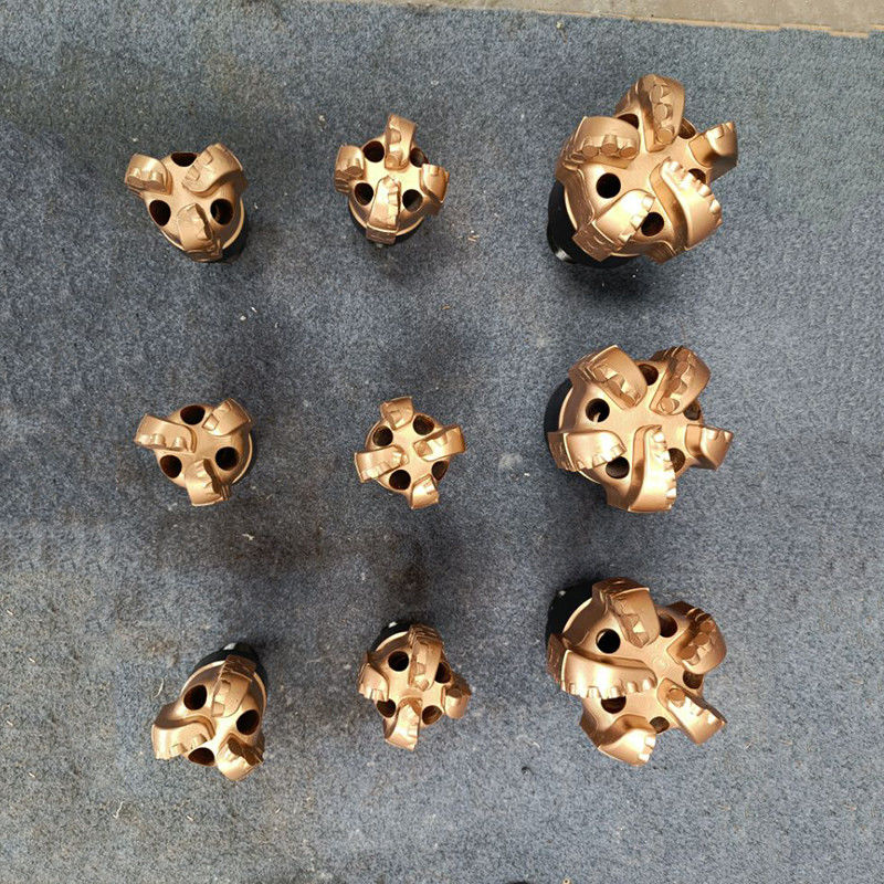 5 1/2 (139.7mm) Máy cắt cố định Polycrystalline Diamond Compact Bits For Energy Mining