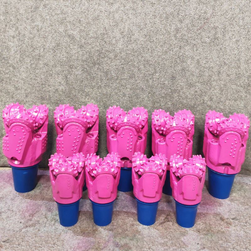 Thiết bị khoan công cụ Tricone Bits Hard Rock Khoan trong giếng nước hoặc khoan dầu