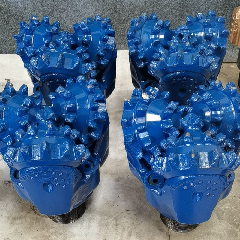 9 5/8 inch Carbide Roller Bearing Tricone Bit cho trung bình cứng
