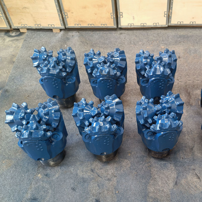 9 7/8 inch tùy chỉnh nghiền răng khoan bit với hình nón và loại vòng bi