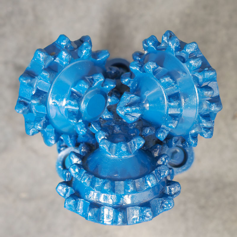 117 mm Mill Tooth Roller Bearing Drill Bit với ba răng carbide nón và niêm phong cao su
