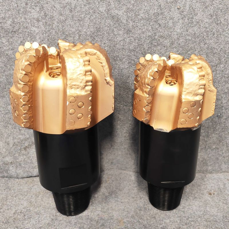 Đơn vị hóa kích thước 98mm đến 3593.7mm PDC khoan bằng thép hợp kim cho khoan dầu khí và nước