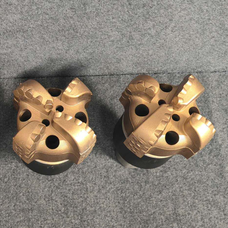 Mũi khoan PDC thân thép cho các tầng đá phiến mềm đến trung bình với thiết kế tùy chỉnh từ 98mm đến 3593.7mm