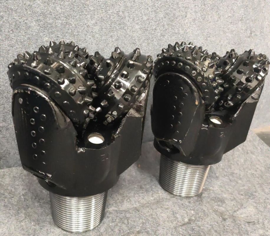 Tricone Roller Bits For Pebbles Terrain Thread Type 2 3/8 Reg To 7 5/8 Reg Khoan theo hướng ngang