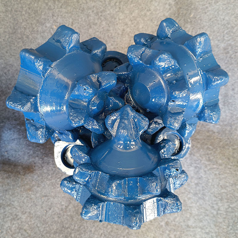 Mũi khoan Tricone răng cưa 12 1/4 inch cho địa tầng trung bình cứng